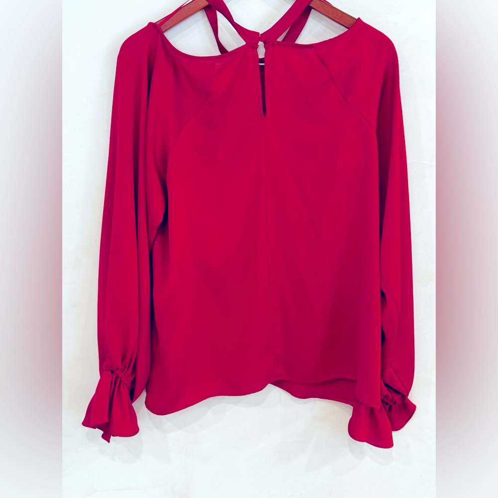 Gorgeous elegant shirt